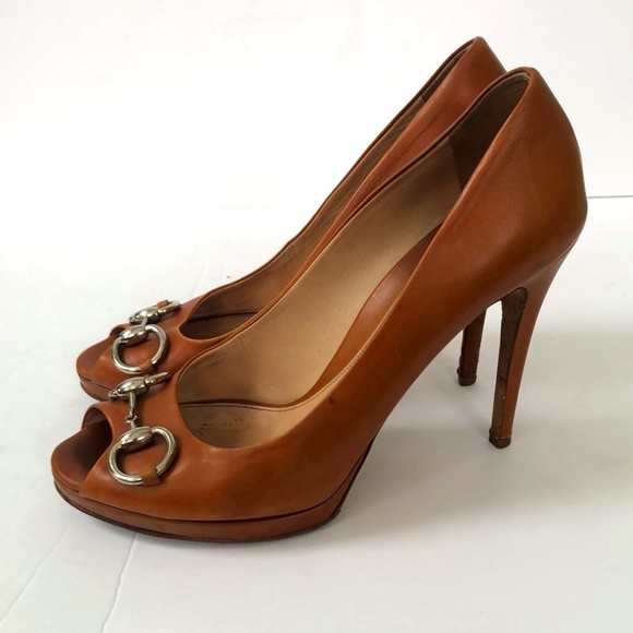 Gucci Brown Peep Toe Heels Sz 39.5/9.5 U.S. - Picture 3 of 11